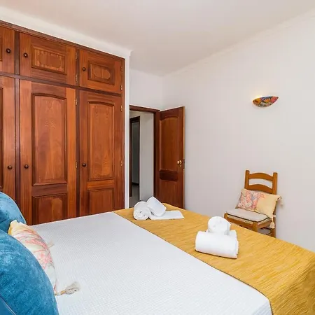 Areyas Pool By Alzira Apartment